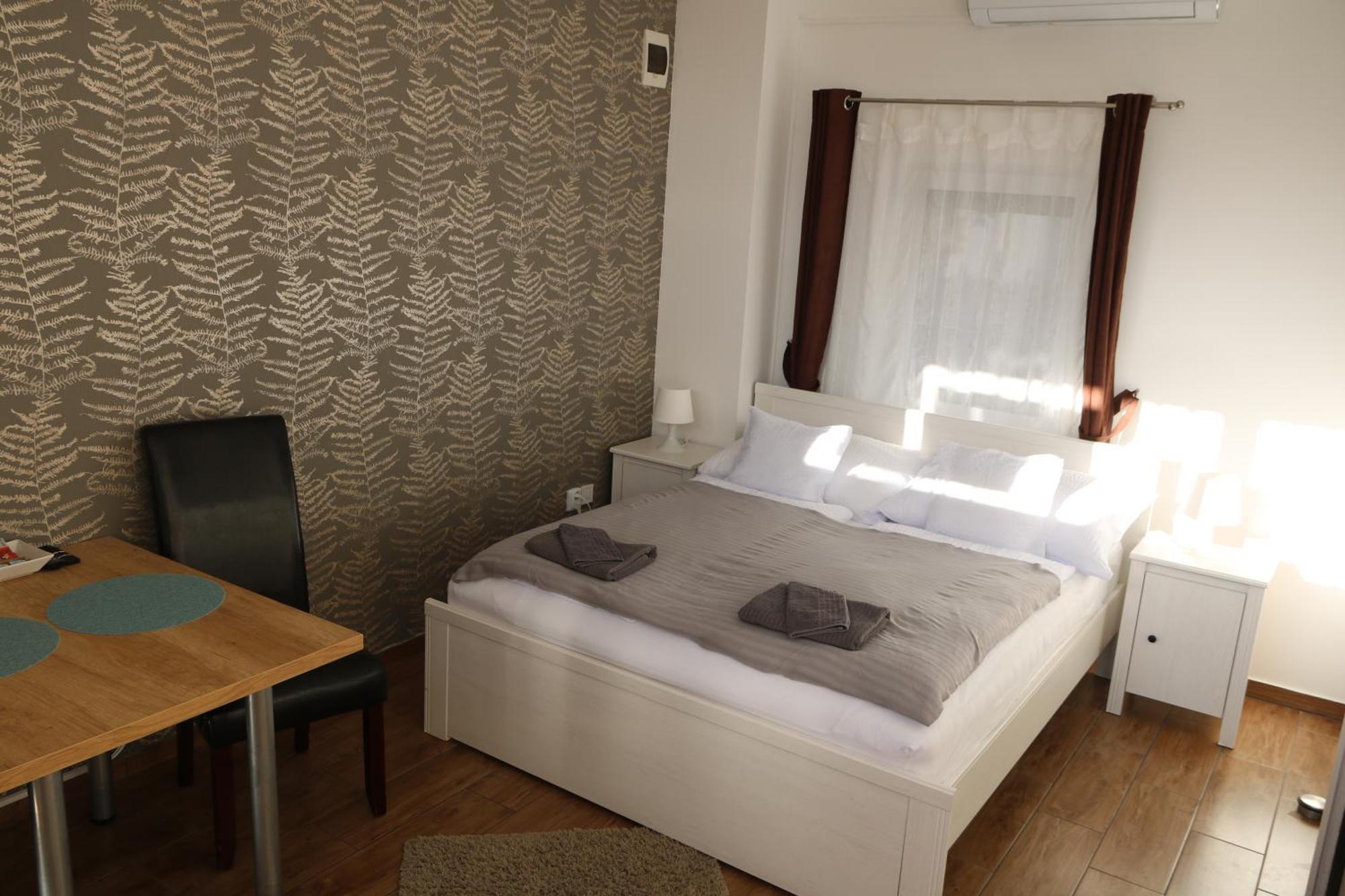 Hortobagyi Kemences Vendeghaz Apartment ภายนอก รูปภาพ