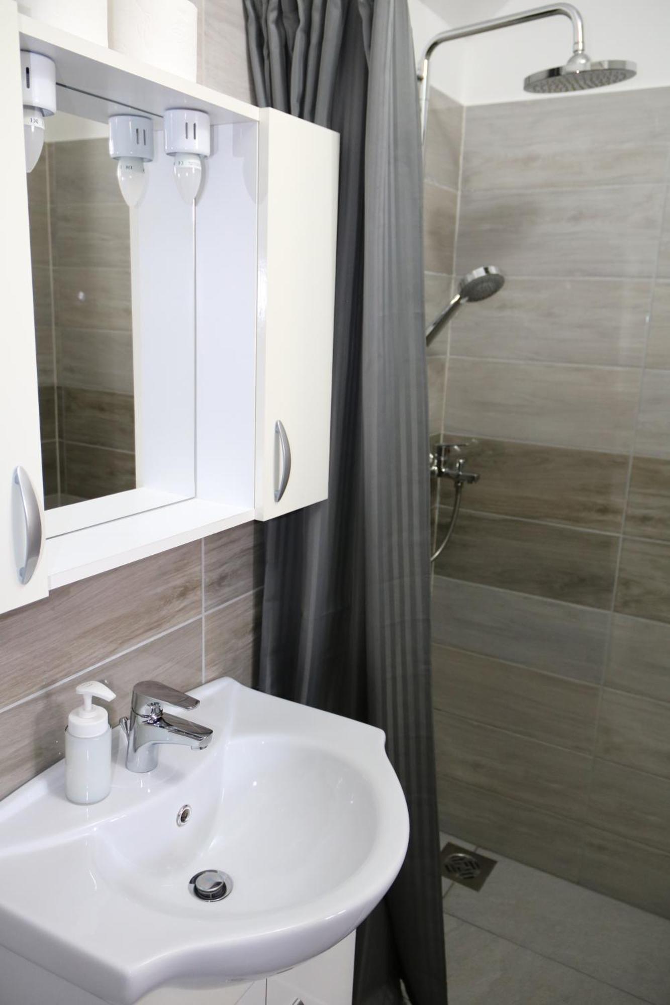 Hortobagyi Kemences Vendeghaz Apartment ภายนอก รูปภาพ